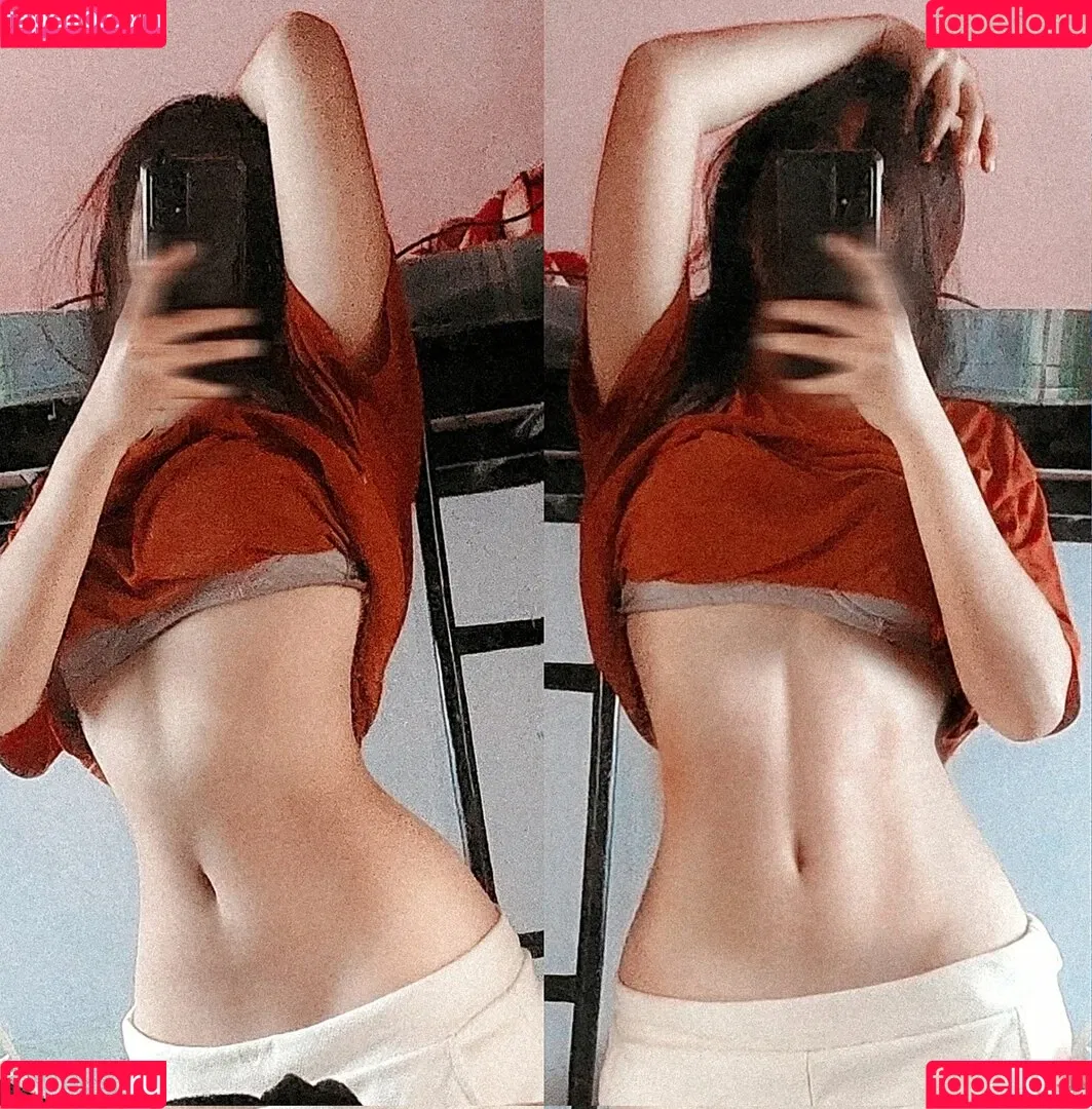 R1_021 Onlyfans Photo Gallery 