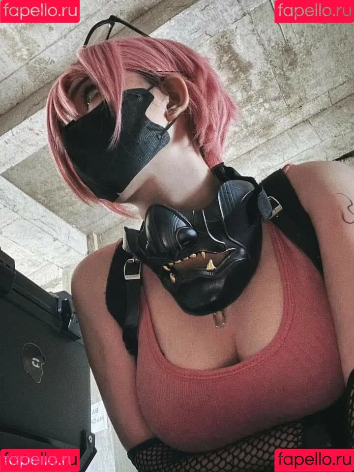 R1_021 Onlyfans Photo Gallery 