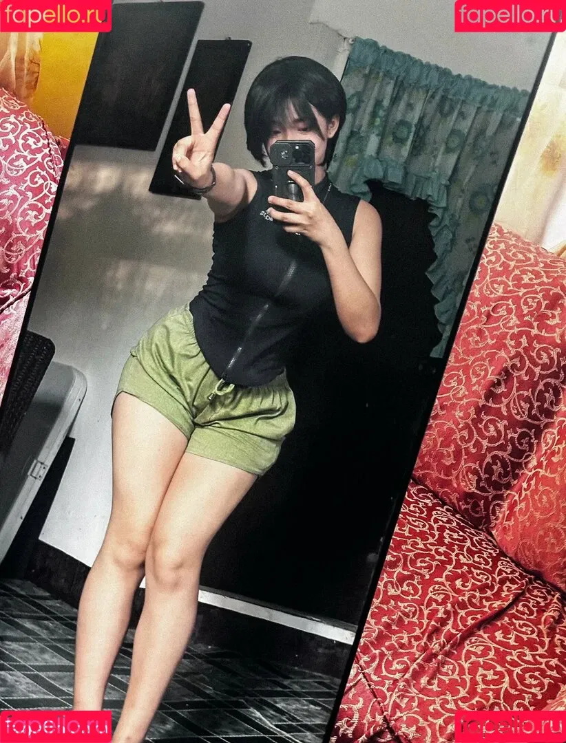 R1_021 Onlyfans Photo Gallery 