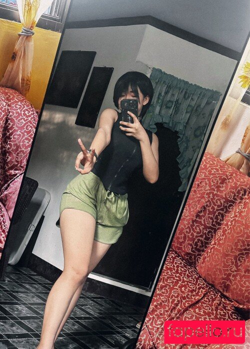 R1_021 Onlyfans Photo Gallery 