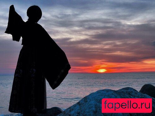 R1_021 Onlyfans Photo Gallery 