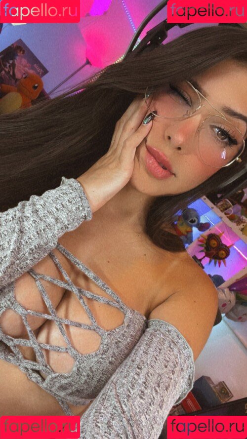 Daniela Azuaje Onlyfans Photo Gallery 