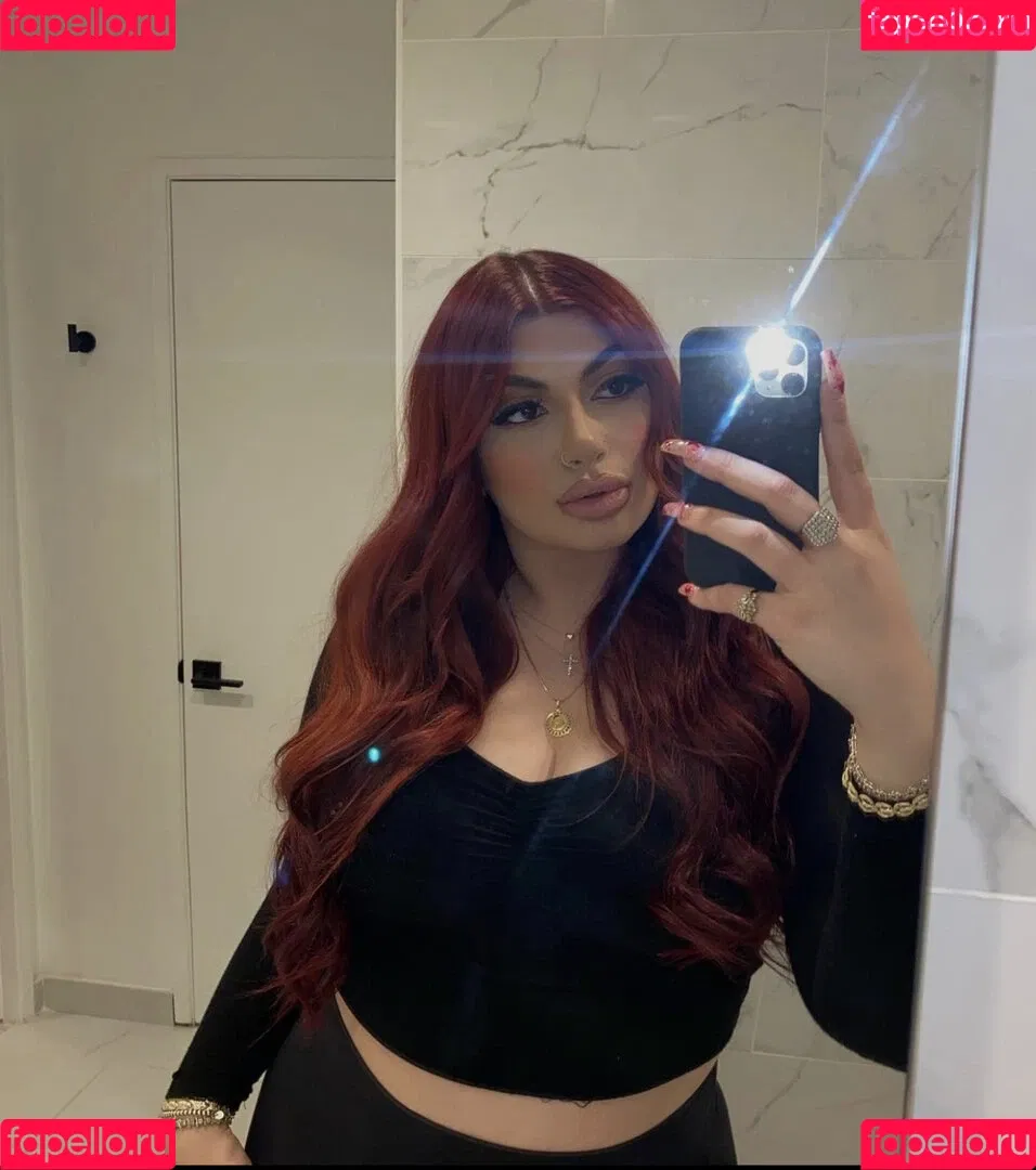 Anahit Abeshyan Onlyfans Photo Gallery 
