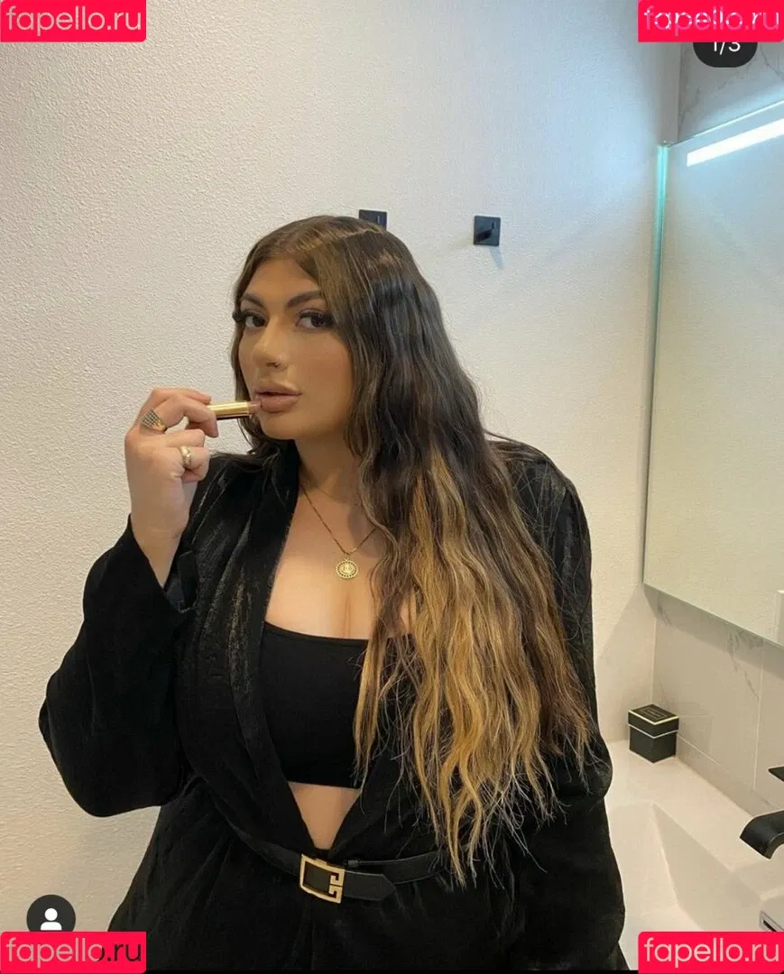 Anahit Abeshyan Onlyfans Photo Gallery 