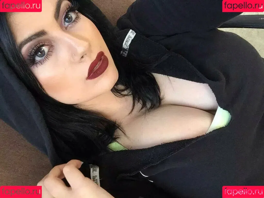 Anahit Abeshyan Onlyfans Photo Gallery 