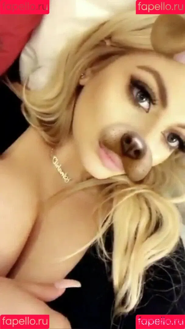 Anahit Abeshyan Onlyfans Photo Gallery 