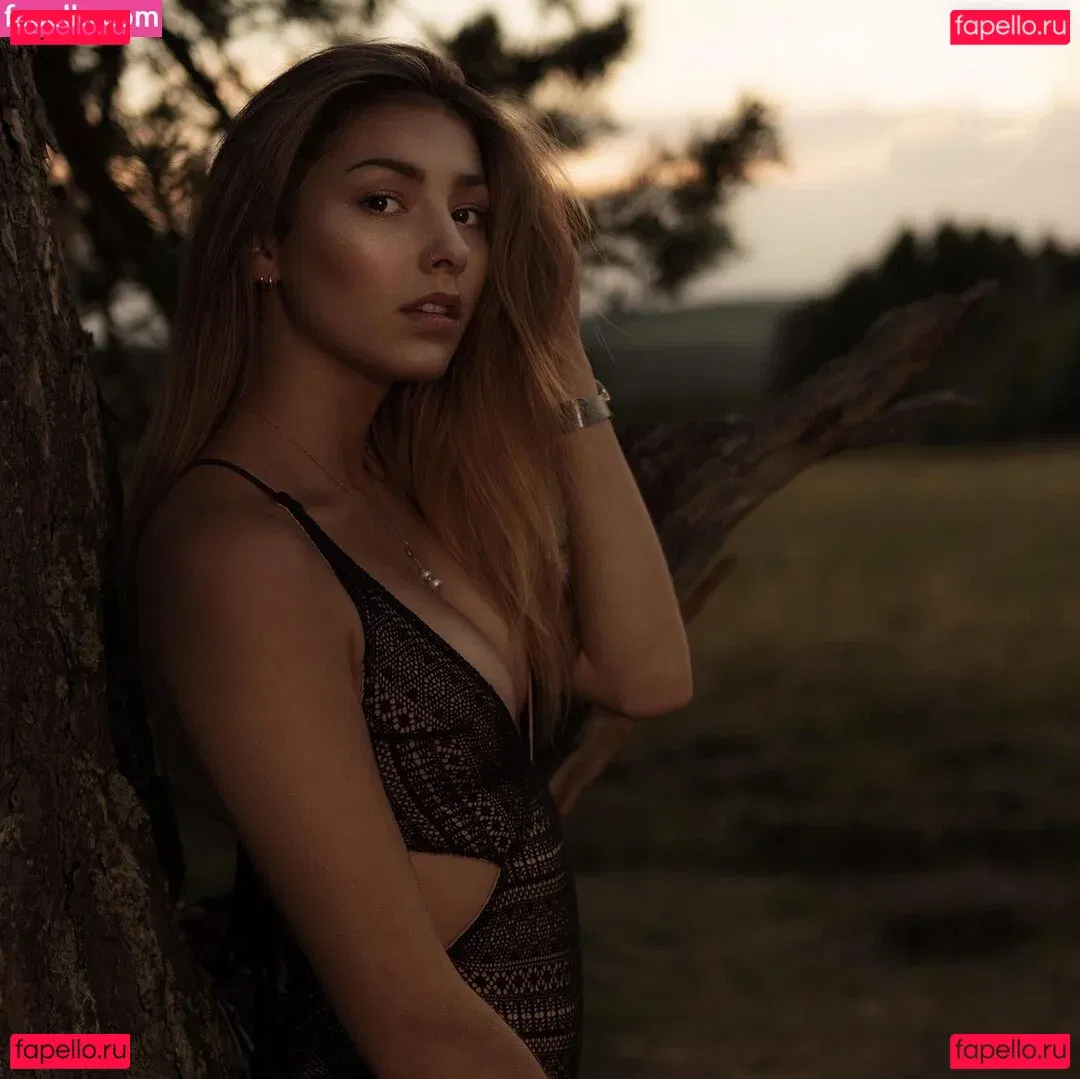 Etlisl Onlyfans Photo Gallery 