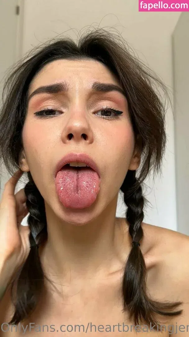 heartbreakingjenny Onlyfans Photo Gallery 