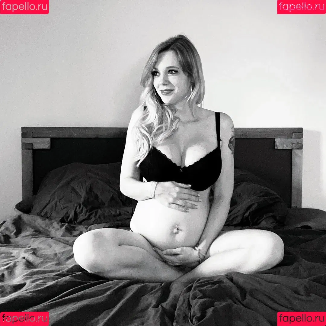 Anne Wünsche Onlyfans Photo Gallery 