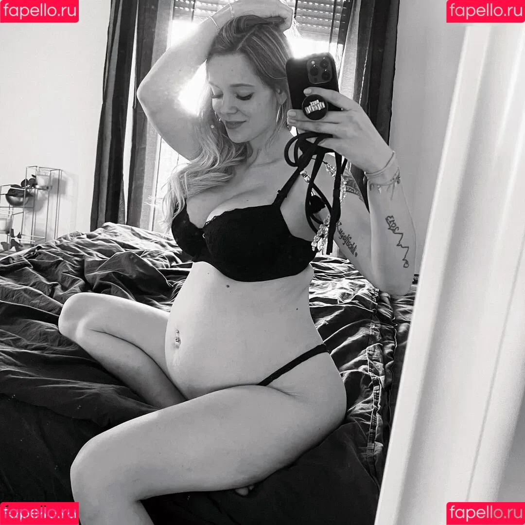 Anne Wünsche Onlyfans Photo Gallery 