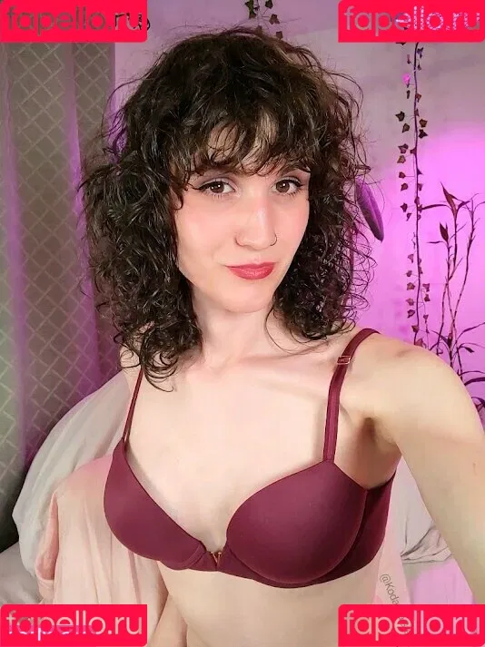 Kodama Grey Onlyfans Photo Gallery 