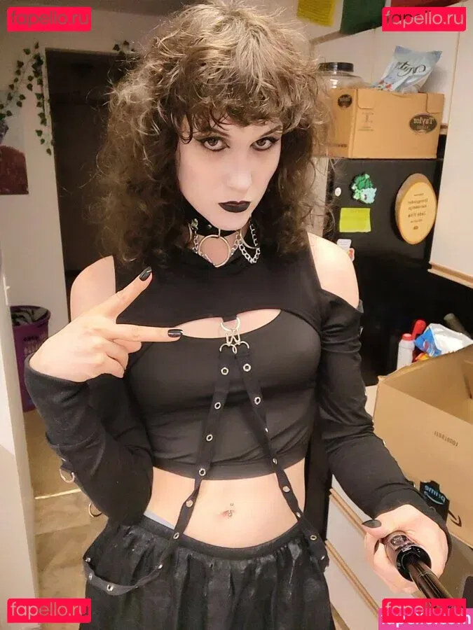 Kodama Grey Onlyfans Photo Gallery 