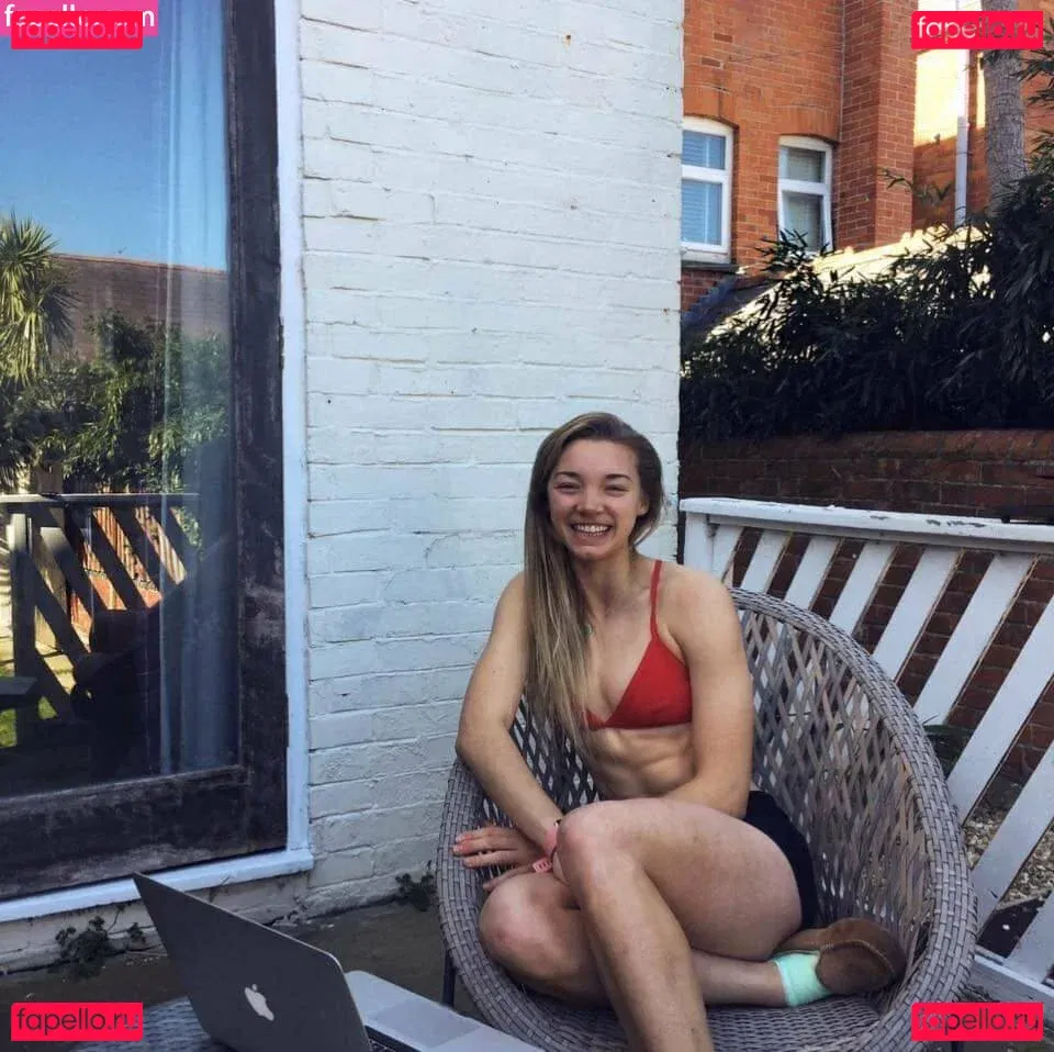 Cait Tootil Onlyfans Photo Gallery 