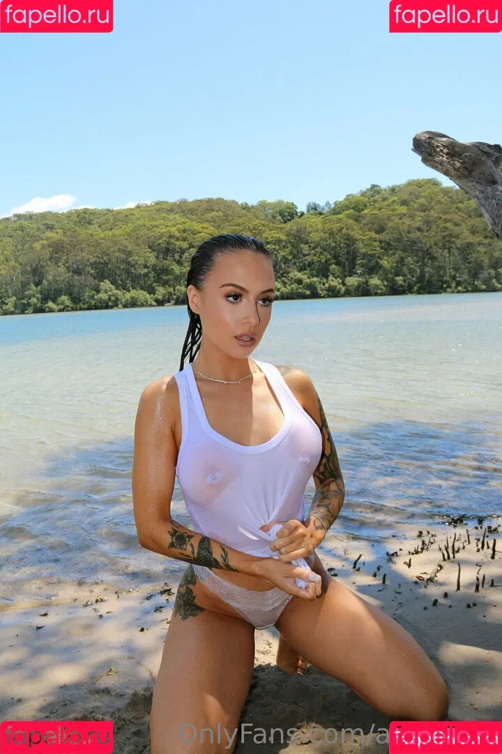 allydinho Onlyfans Photo Gallery 