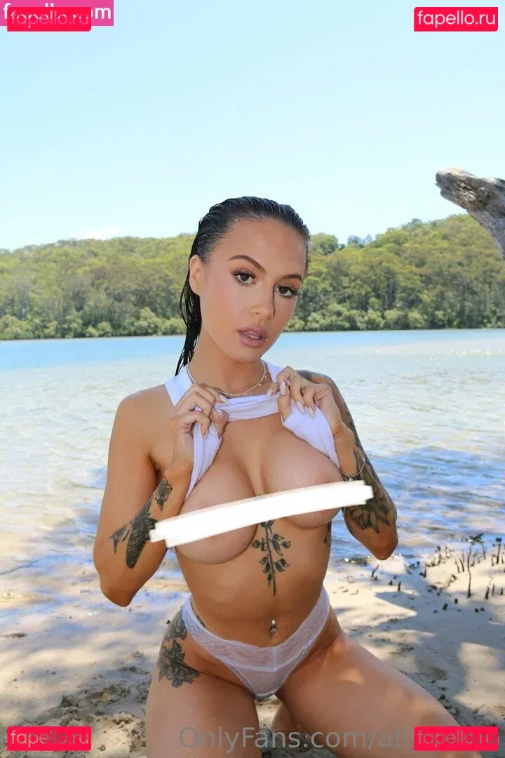 allydinho Onlyfans Photo Gallery 