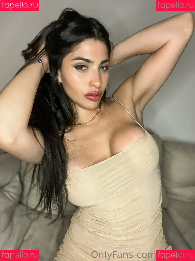 luana.a Onlyfans Photo Gallery 