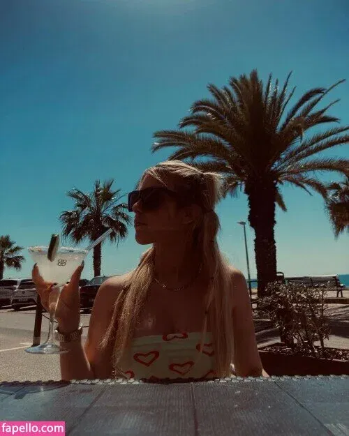 ellenofficial Onlyfans Photo Gallery 