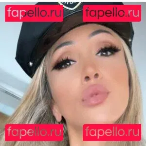 Aria Theariaelle Onlyfans Photo Gallery 