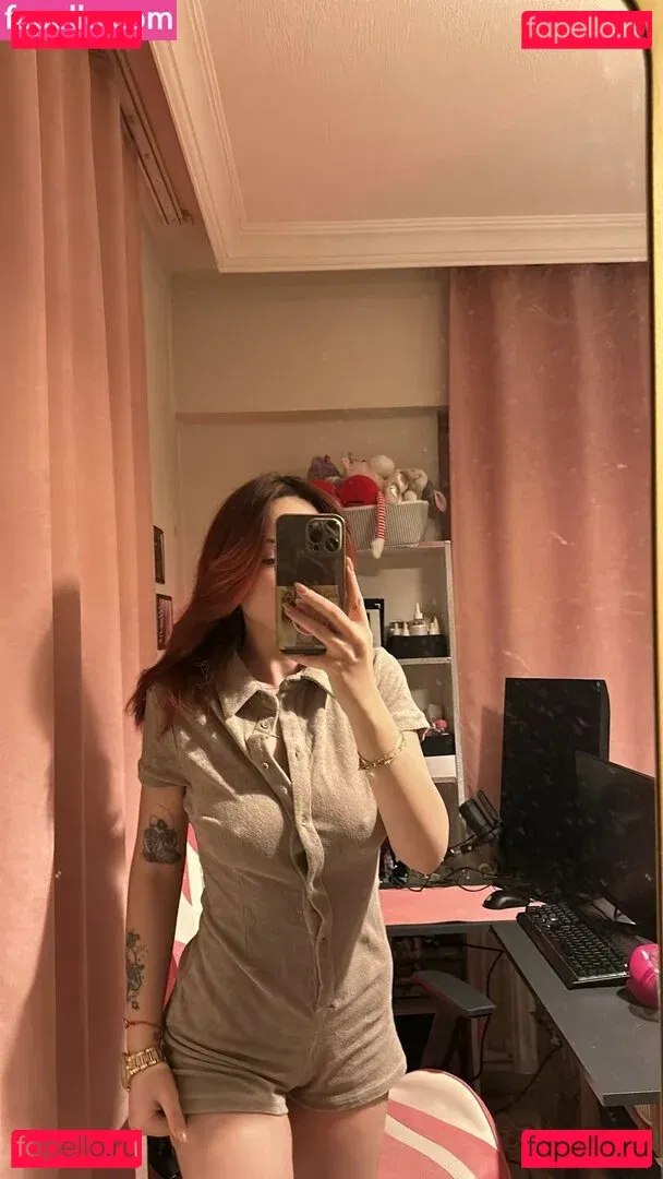 ozbassak Onlyfans Photo Gallery 