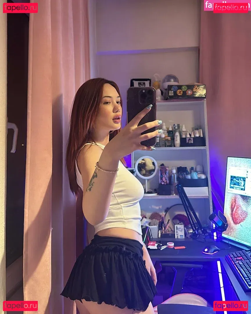 ozbassak Onlyfans Photo Gallery 