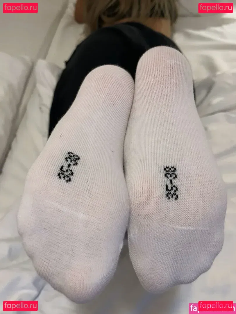 emiliaaa.rose Onlyfans Photo Gallery 