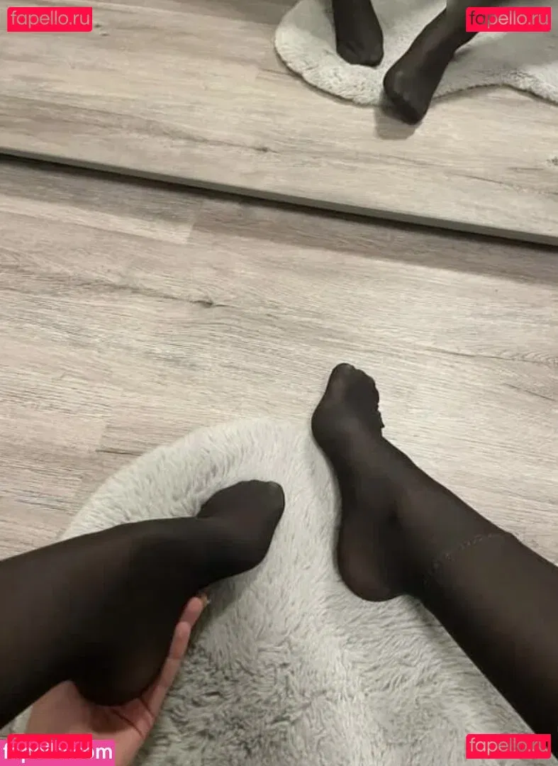 emiliaaa.rose Onlyfans Photo Gallery 