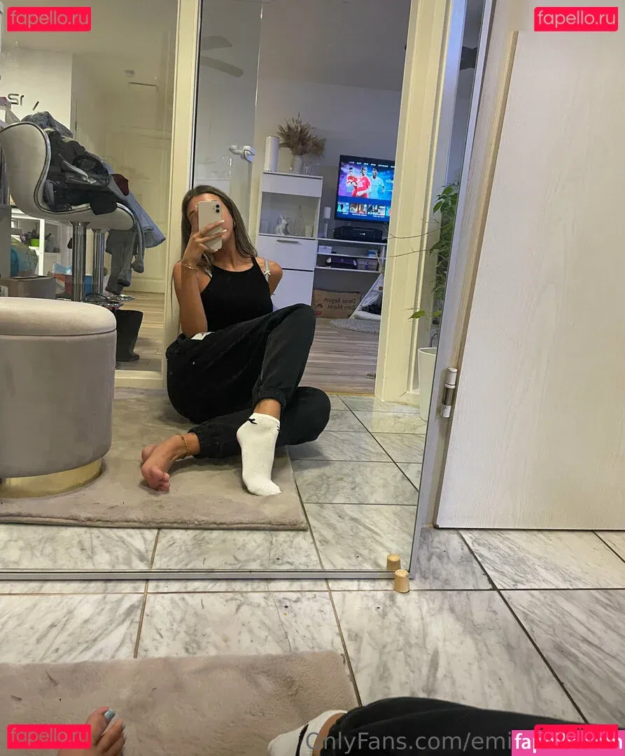 emiliaaa.rose Onlyfans Photo Gallery 