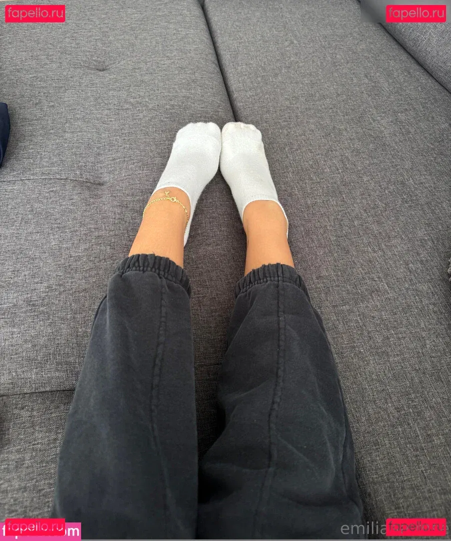 emiliaaa.rose Onlyfans Photo Gallery 