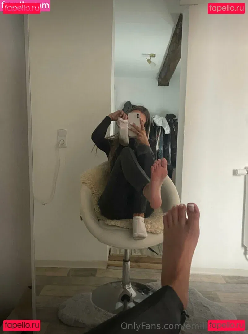 emiliaaa.rose Onlyfans Photo Gallery 