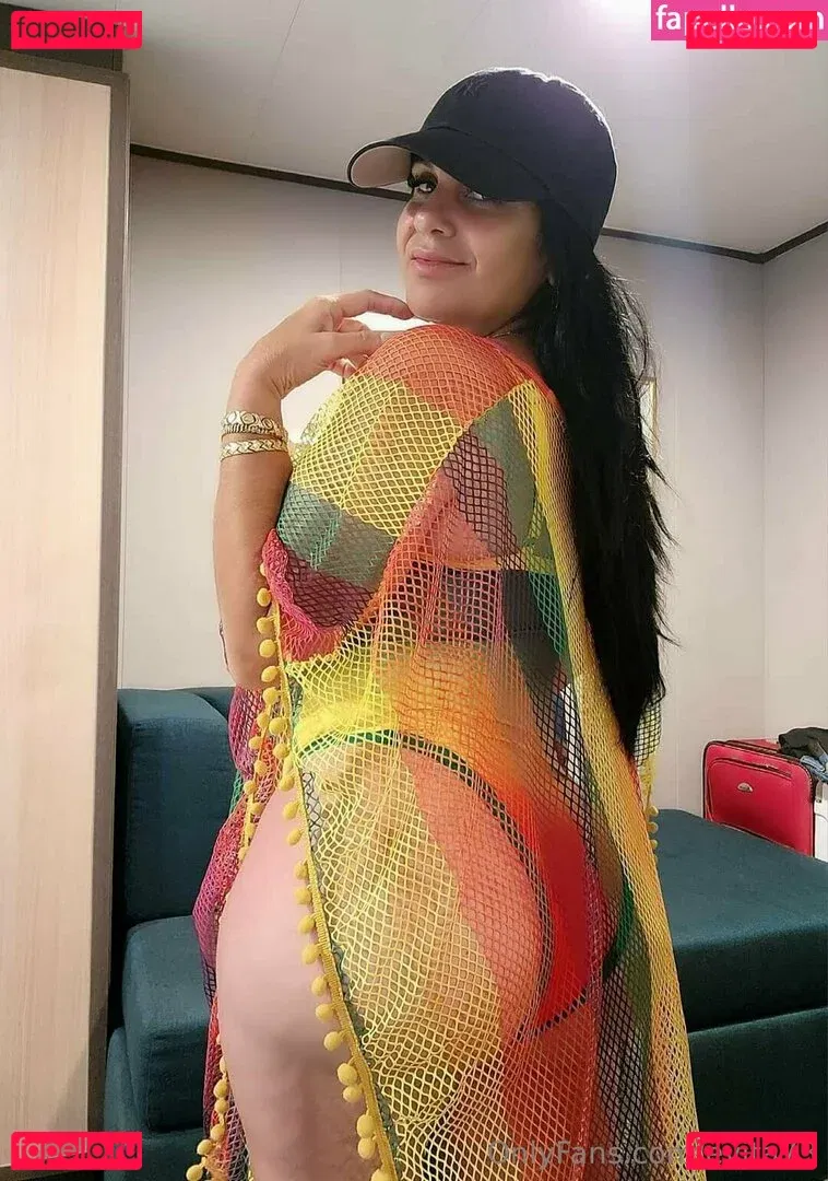 Evelyn Alvarez Onlyfans Photo Gallery 