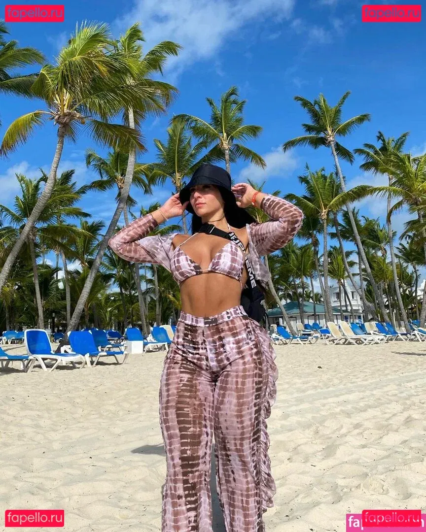 Caroline Hobday Onlyfans Photo Gallery 