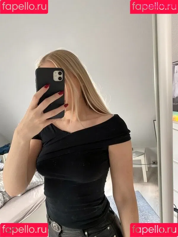 Vinted/eBay Onlyfans Photo Gallery 