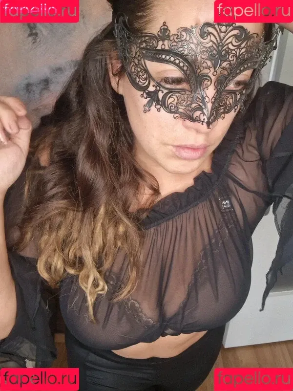 Vinted/eBay Onlyfans Photo Gallery 