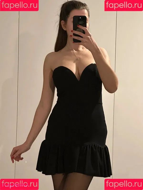 Vinted/eBay Onlyfans Photo Gallery 
