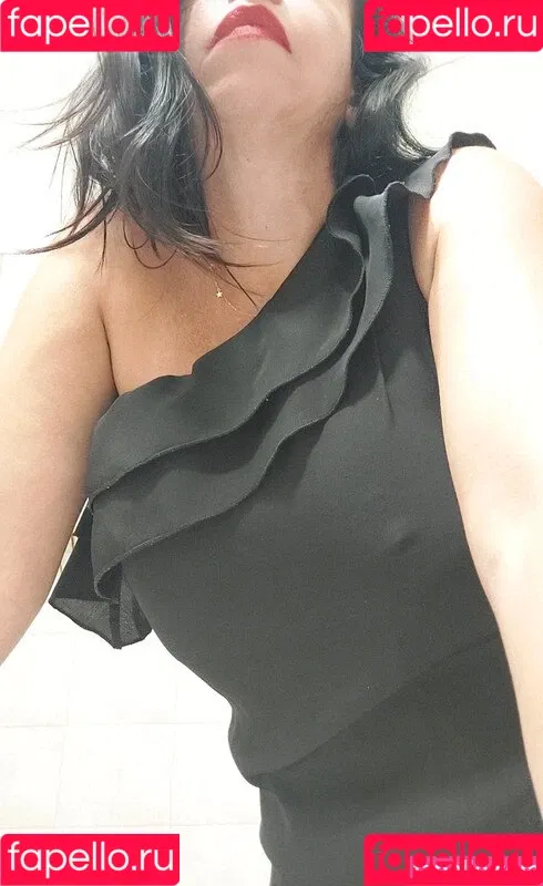 Vinted/eBay Onlyfans Photo Gallery 