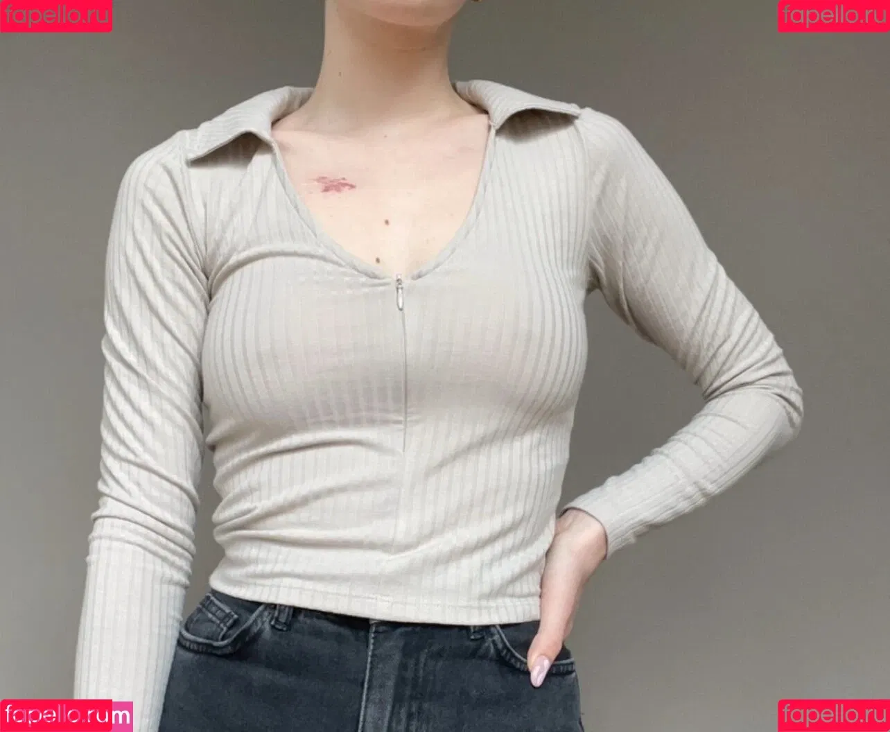 Vinted/eBay Onlyfans Photo Gallery 