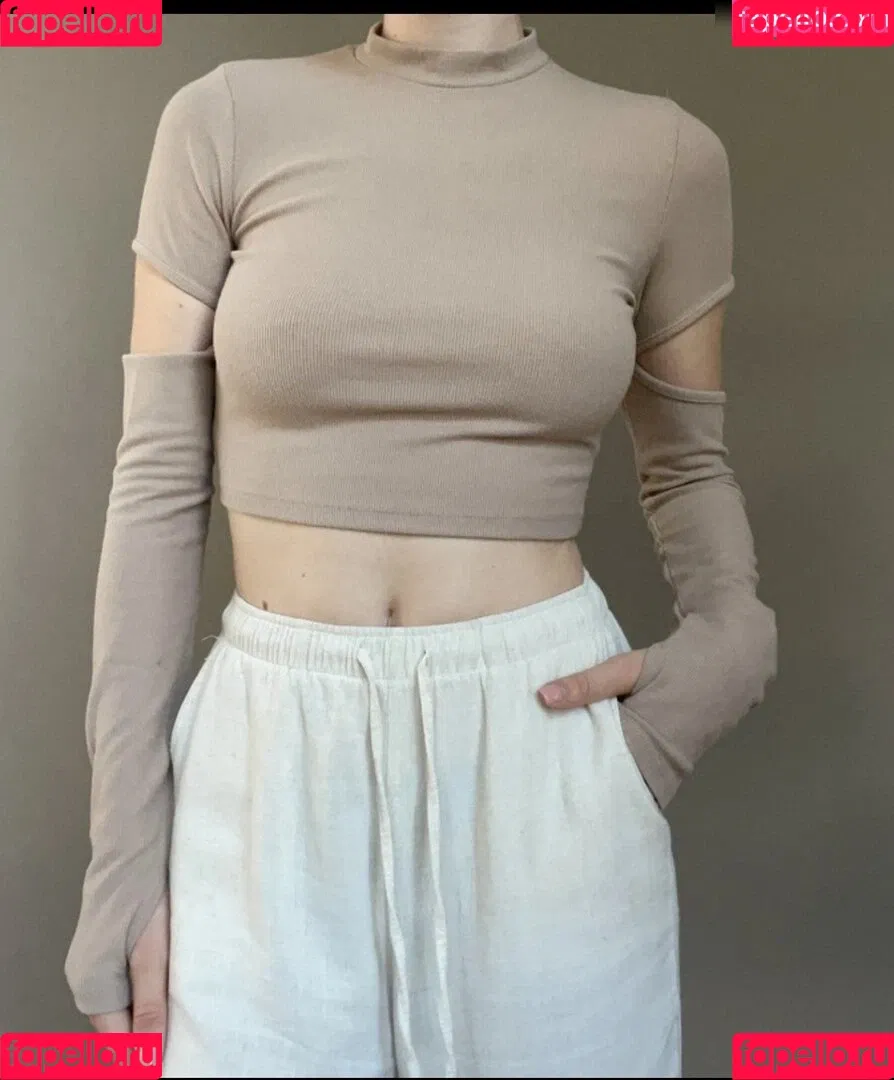 Vinted/eBay Onlyfans Photo Gallery 