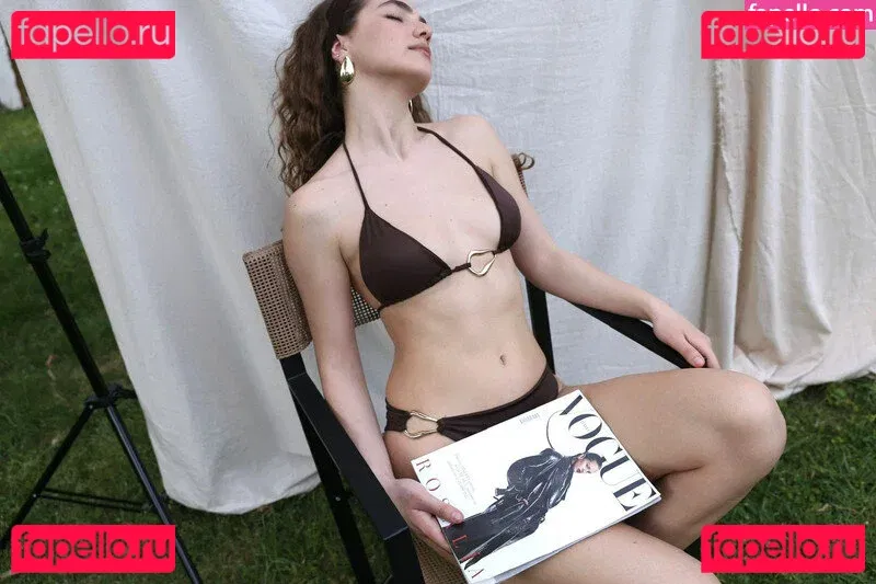 Vinted/eBay Onlyfans Photo Gallery 