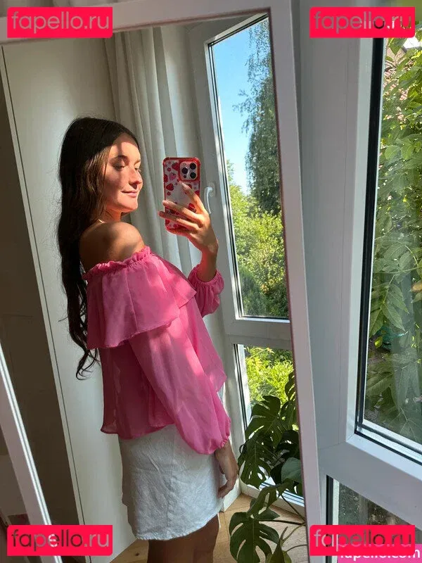 Vinted/eBay Onlyfans Photo Gallery 