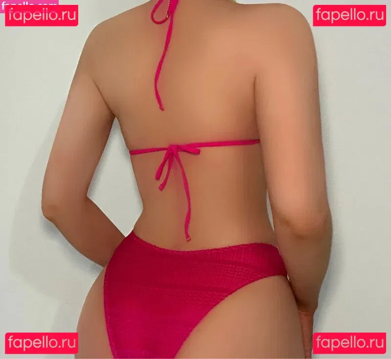 Vinted/eBay Onlyfans Photo Gallery 