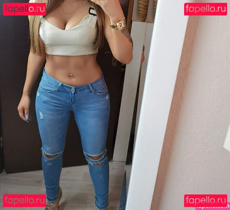 Vinted/eBay Onlyfans Photo Gallery 