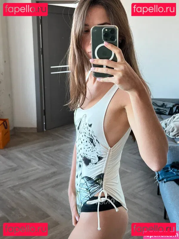 Vinted/eBay Onlyfans Photo Gallery 