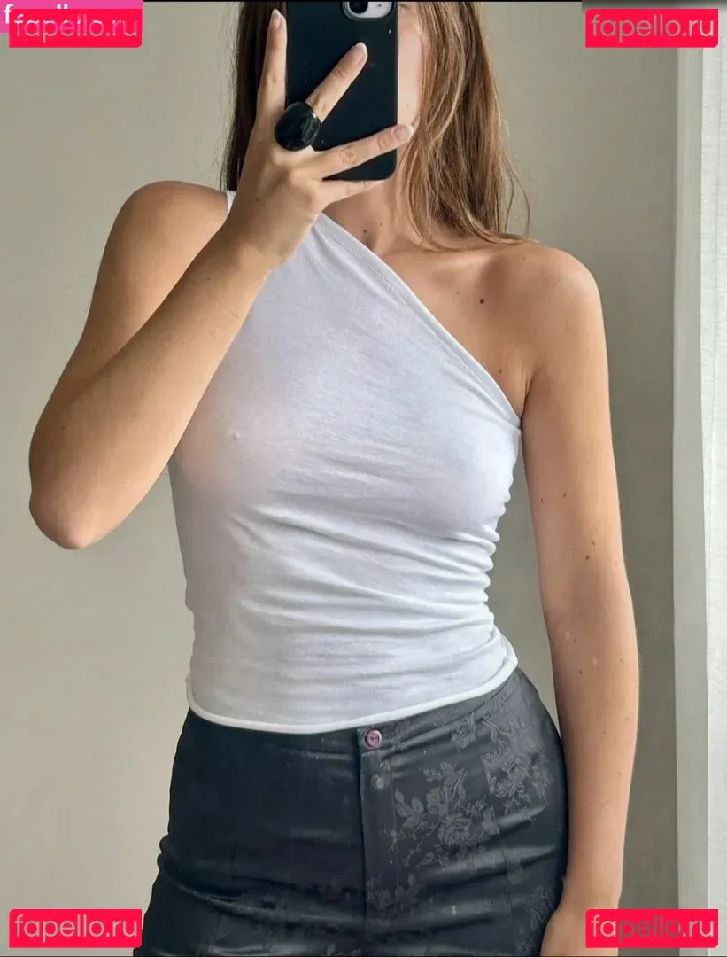 Vinted/eBay Onlyfans Photo Gallery 