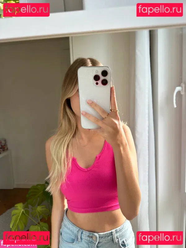 Vinted/eBay Onlyfans Photo Gallery 