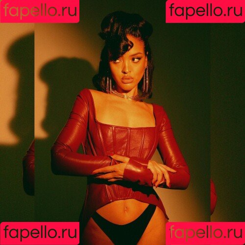 Izabela Guedes Onlyfans Photo Gallery 