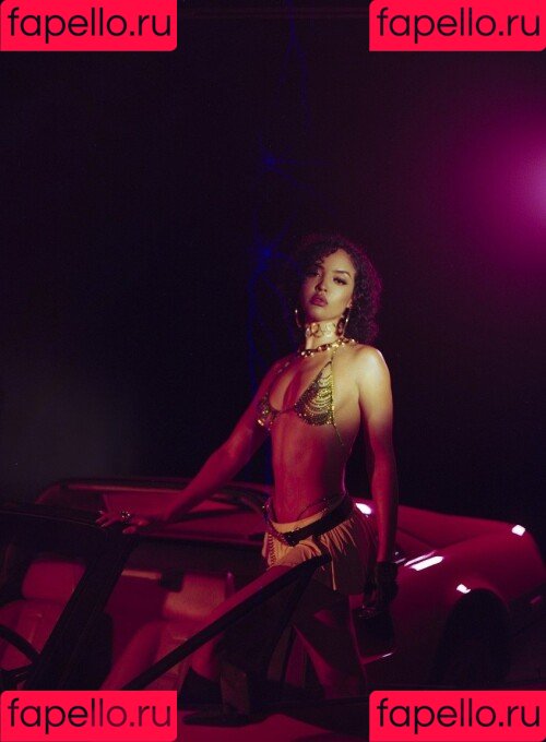 Izabela Guedes Onlyfans Photo Gallery 