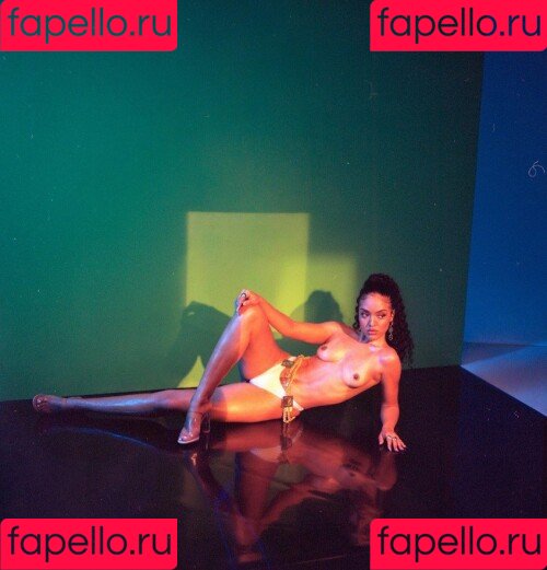 Izabela Guedes Onlyfans Photo Gallery 