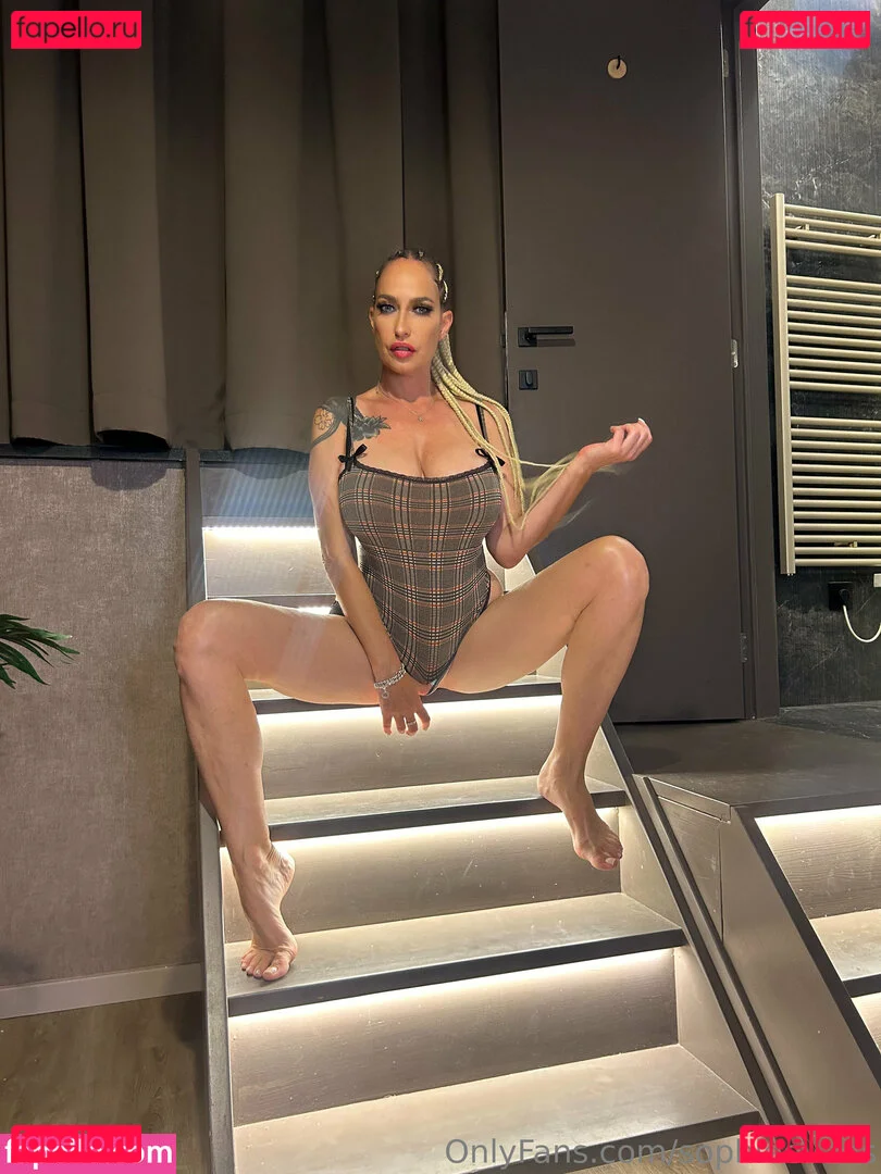 sophieevans Onlyfans Photo Gallery 