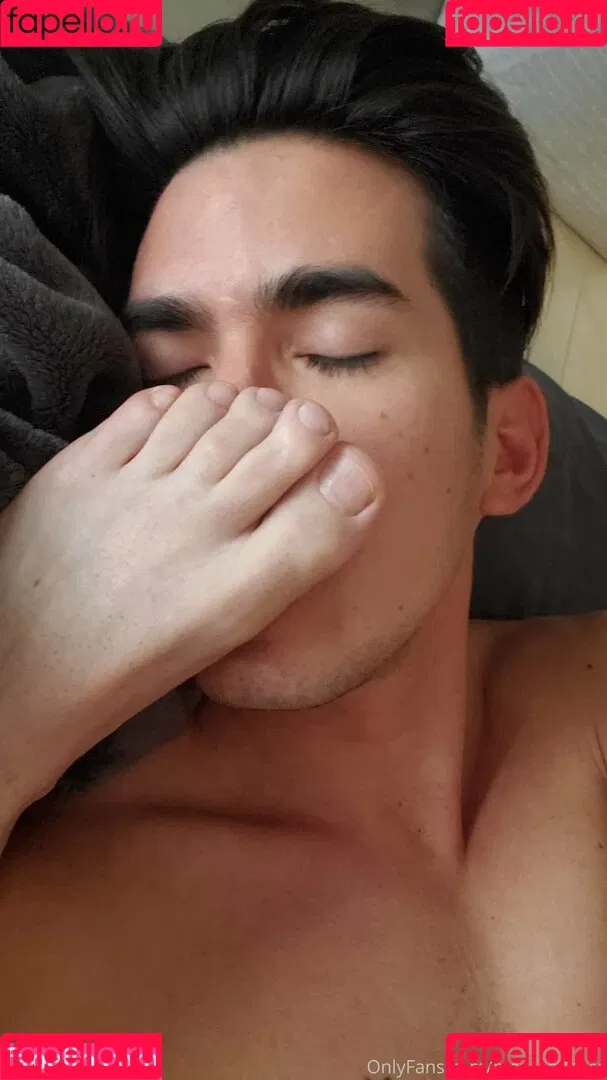 menfeetlover Onlyfans Photo Gallery 