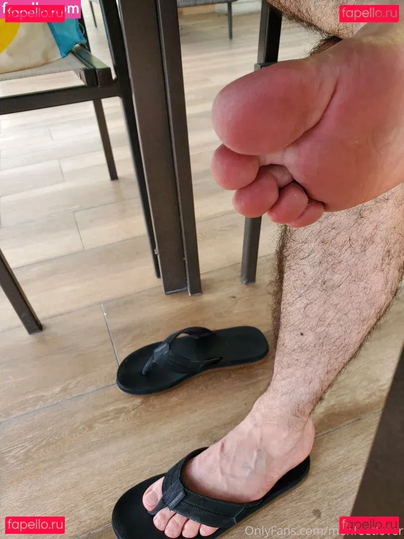 menfeetlover Onlyfans Photo Gallery 